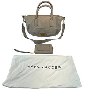 Marc Marc Jacobs Beige Q Legend Satchel Shoulder Bag w/ID Card Wallet  Dust Bag